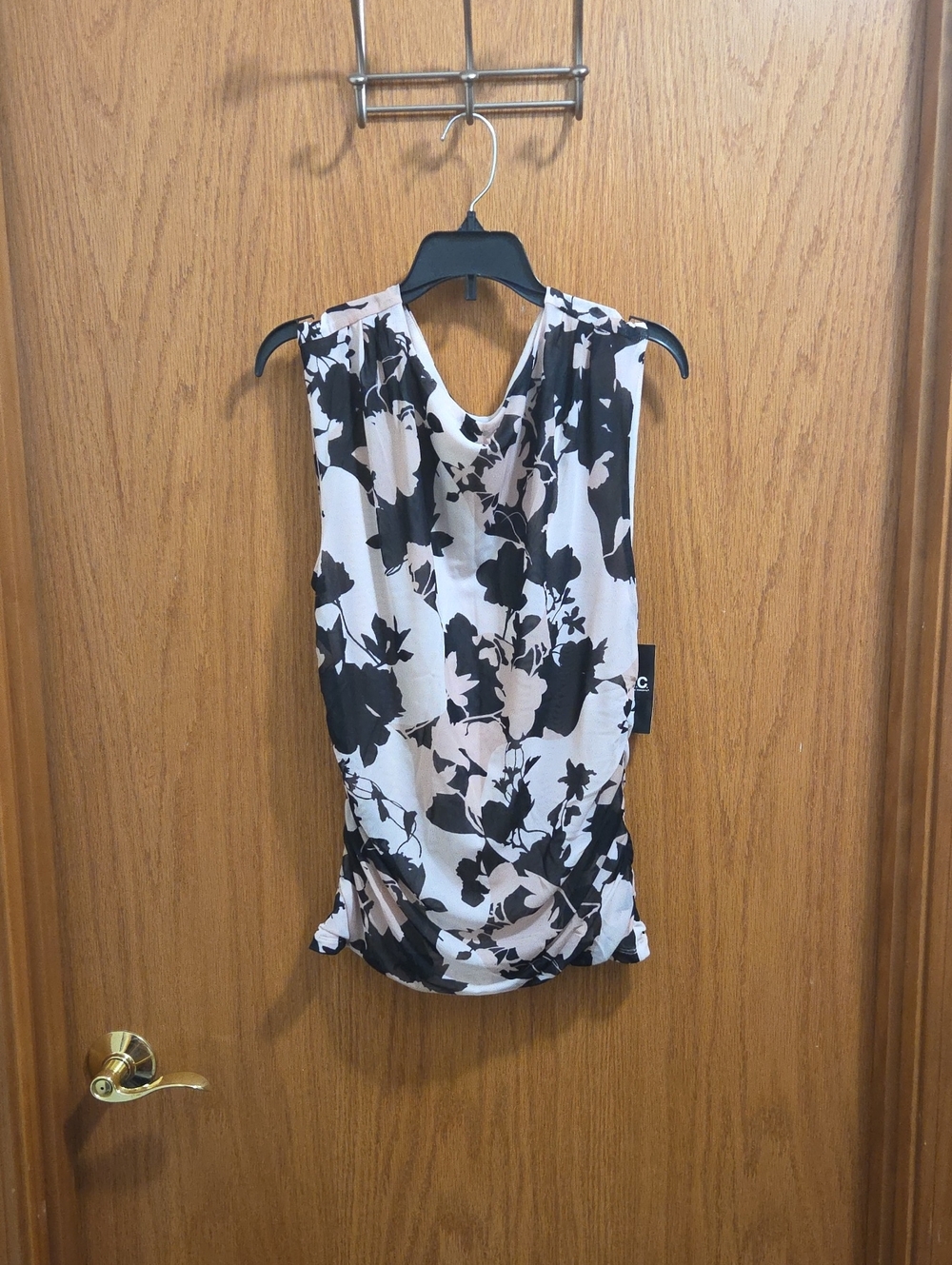INC International Concepts Black and White Floral Sleeveless Drape Tank
